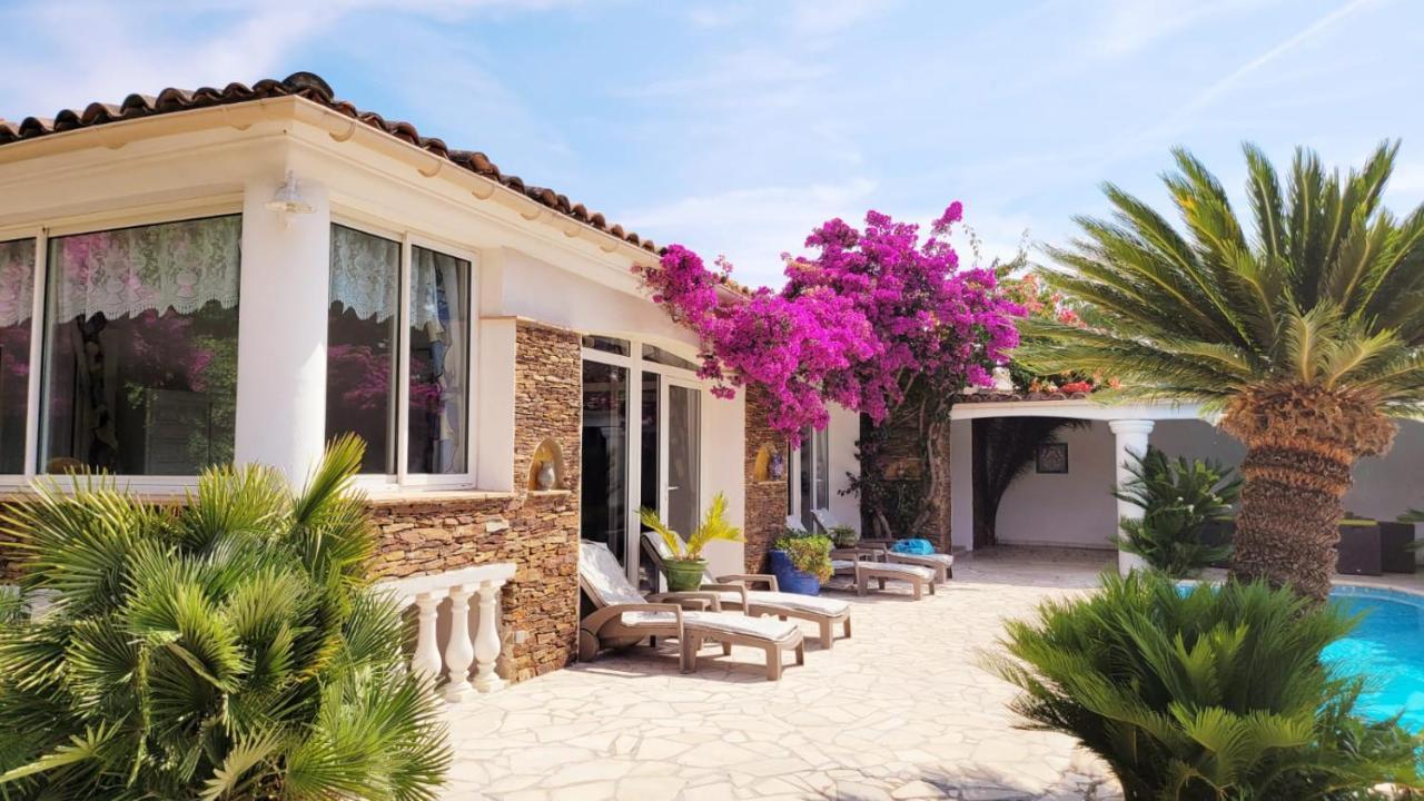 Villa Provencale A Sainte Maxime, Golf De Saint Tropez エクステリア 写真