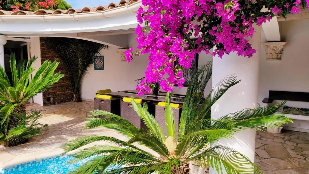 Villa Provencale A Sainte Maxime, Golf De Saint Tropez エクステリア 写真