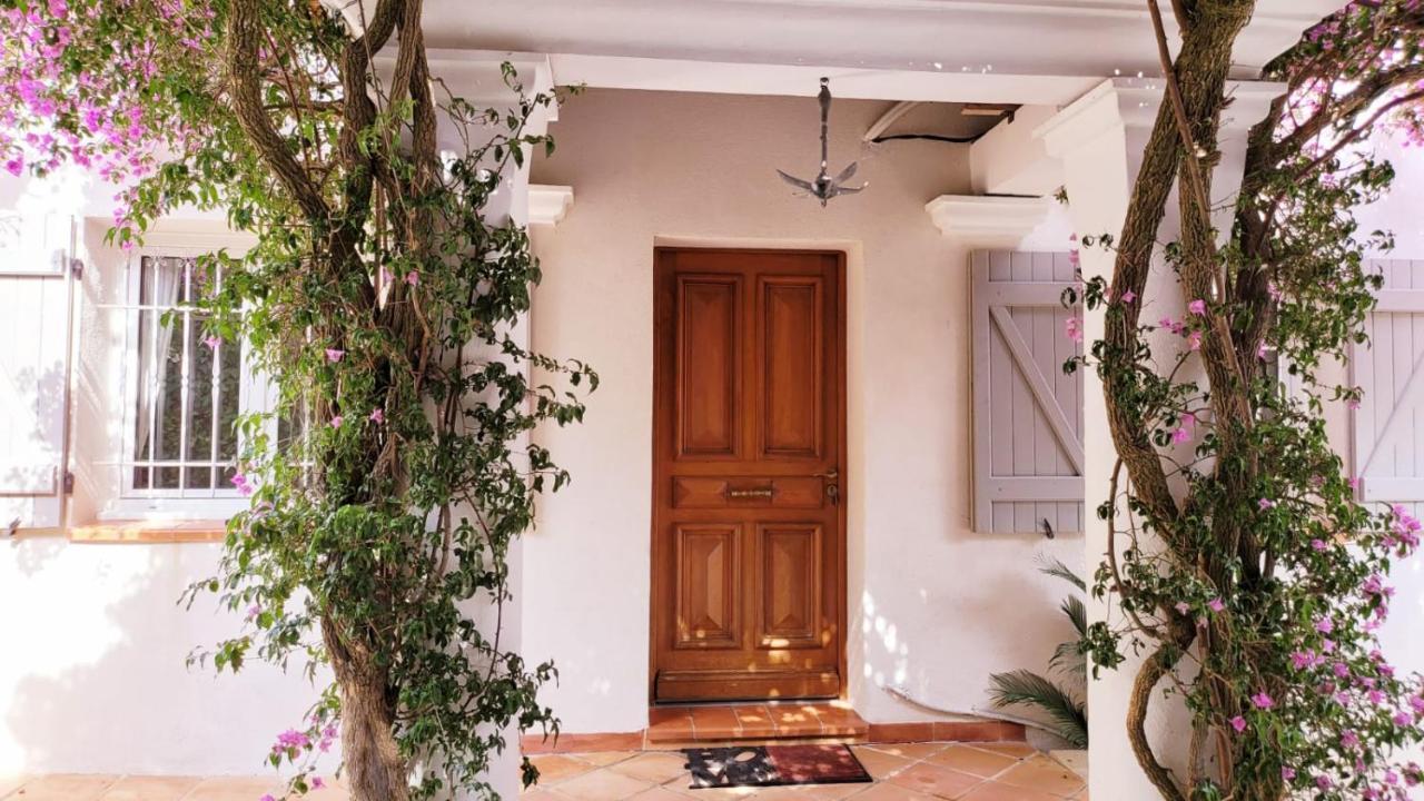 Villa Provencale A Sainte Maxime, Golf De Saint Tropez エクステリア 写真