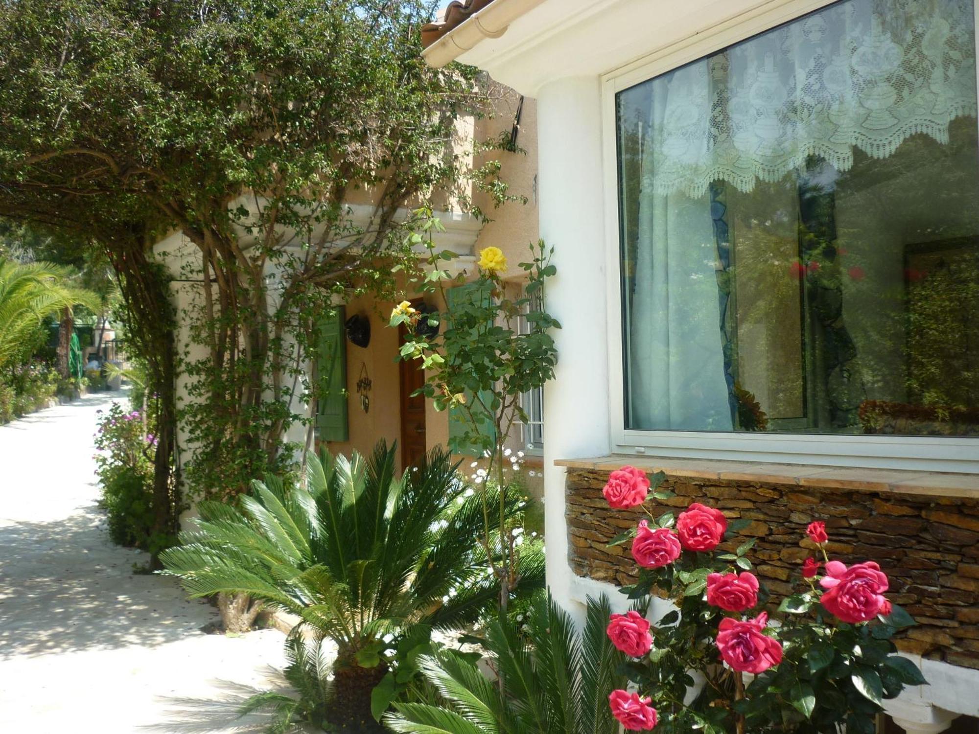 Villa Provencale A Sainte Maxime, Golf De Saint Tropez エクステリア 写真